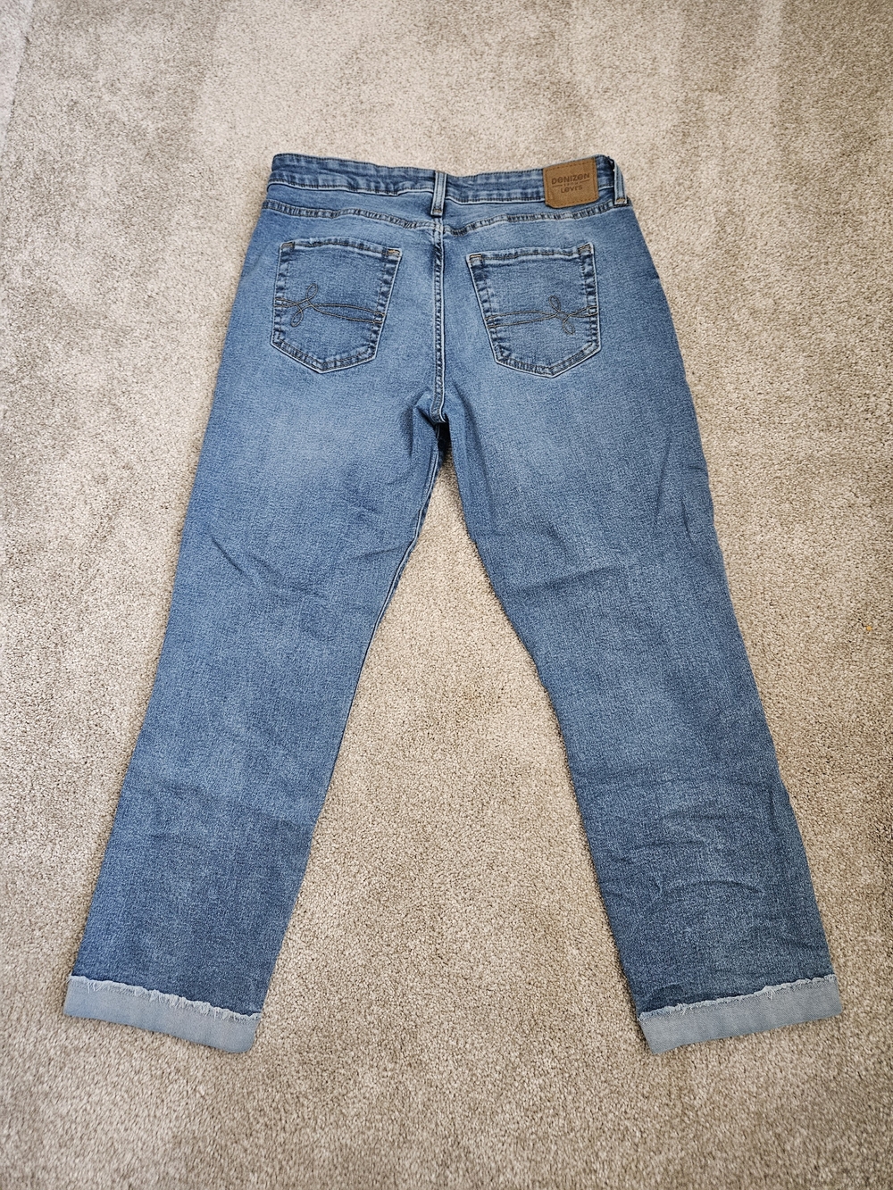 Denzin from Levis Boyfriend Jean - Picture 2 of 8